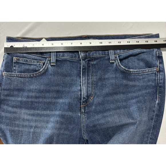 Joe's Jeans Women's 31 Mid Rise Ziggy Frayed Hem Straight Ankle Streetwear Urban - Picture 6 of 8